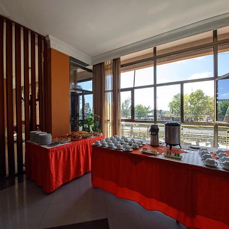 Top Ten Hotel Addis Abeba Zewnętrze zdjęcie